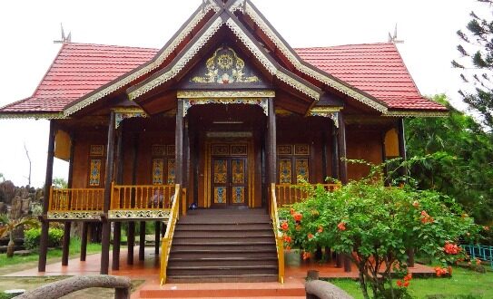 Gambar Desain Rumah Adat Jambi