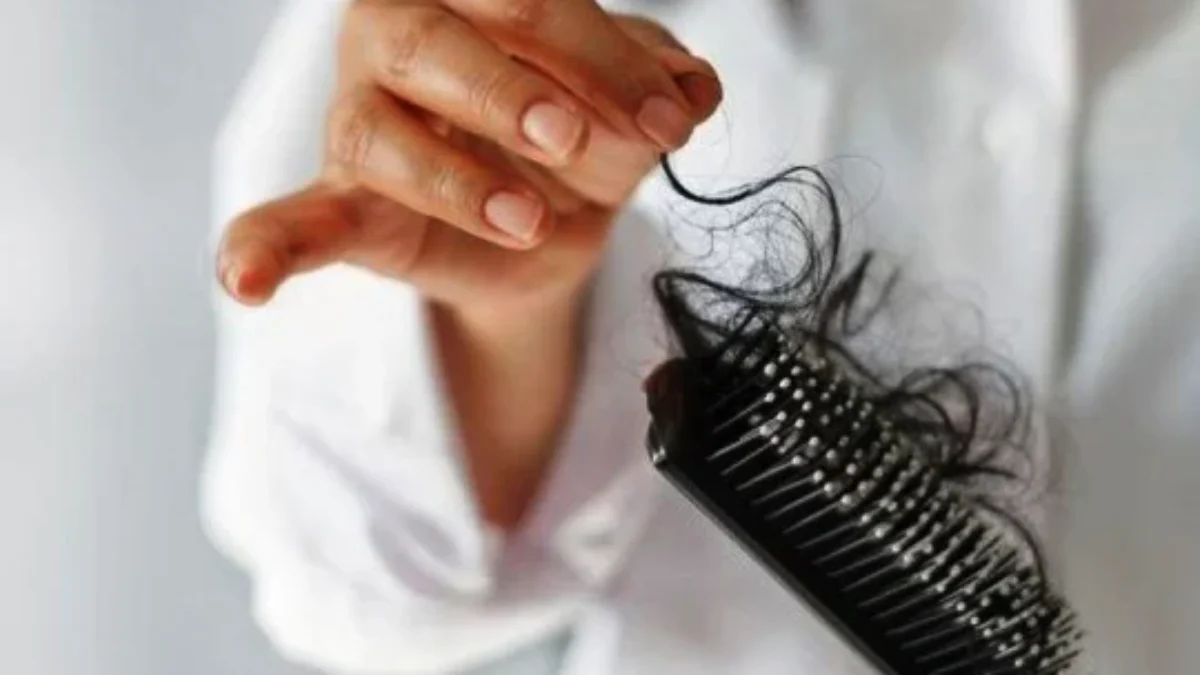 Daripada Bingung Cara Pakai Hair Clip, Lebih Baik Gunakan Tresemmé Hair Fall Control Shampoo & Conditioner