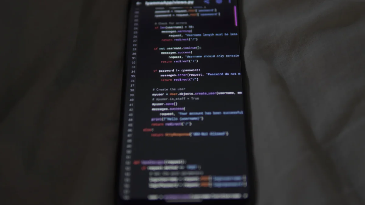 Aplikasi Belajar Coding Terbaik untuk Menguasai Pemrograman Lewat HP