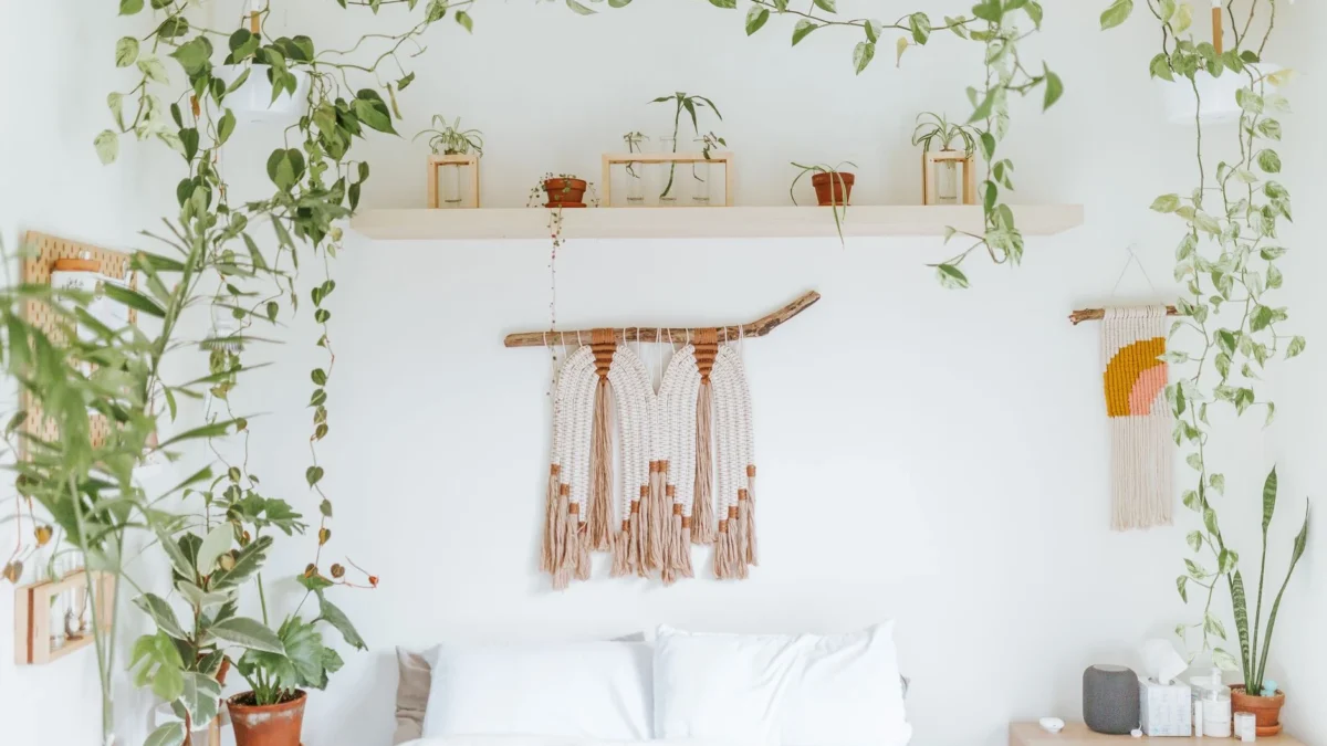 Ide Dekorasi Kamar Tidur Sederhana yang Bikin Betah